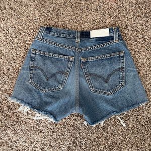 Re/done Levi’s high rise jean shorts